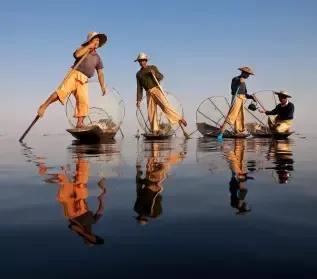 Imagem do tema Imersão Cultural